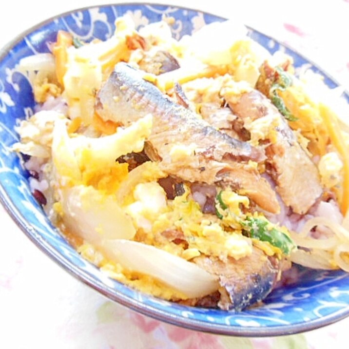 いわし味噌煮缶de❤彩り野菜の卵とじ丼❤